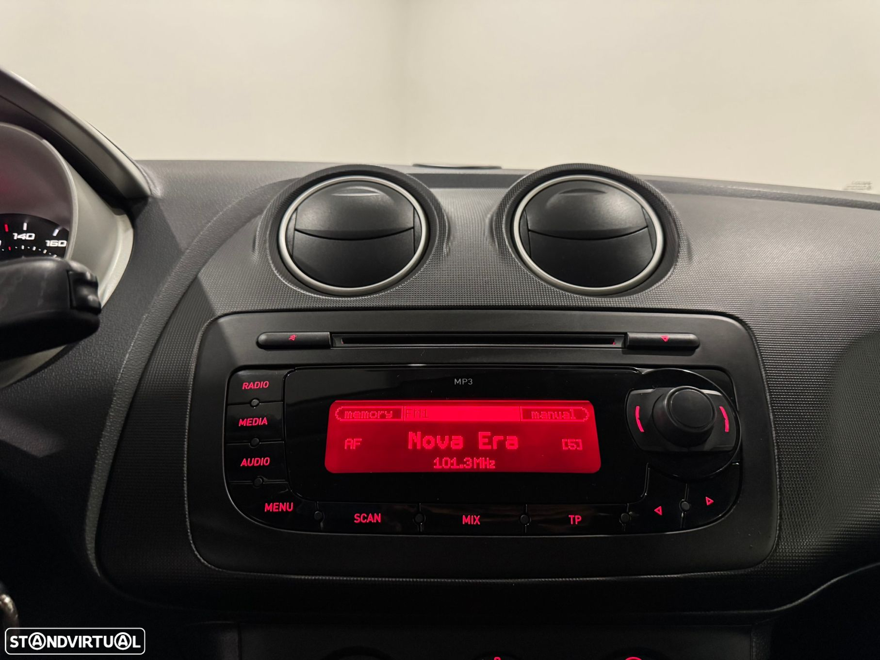 SEAT Ibiza SC 1.2 TDi Sport DPF - 9