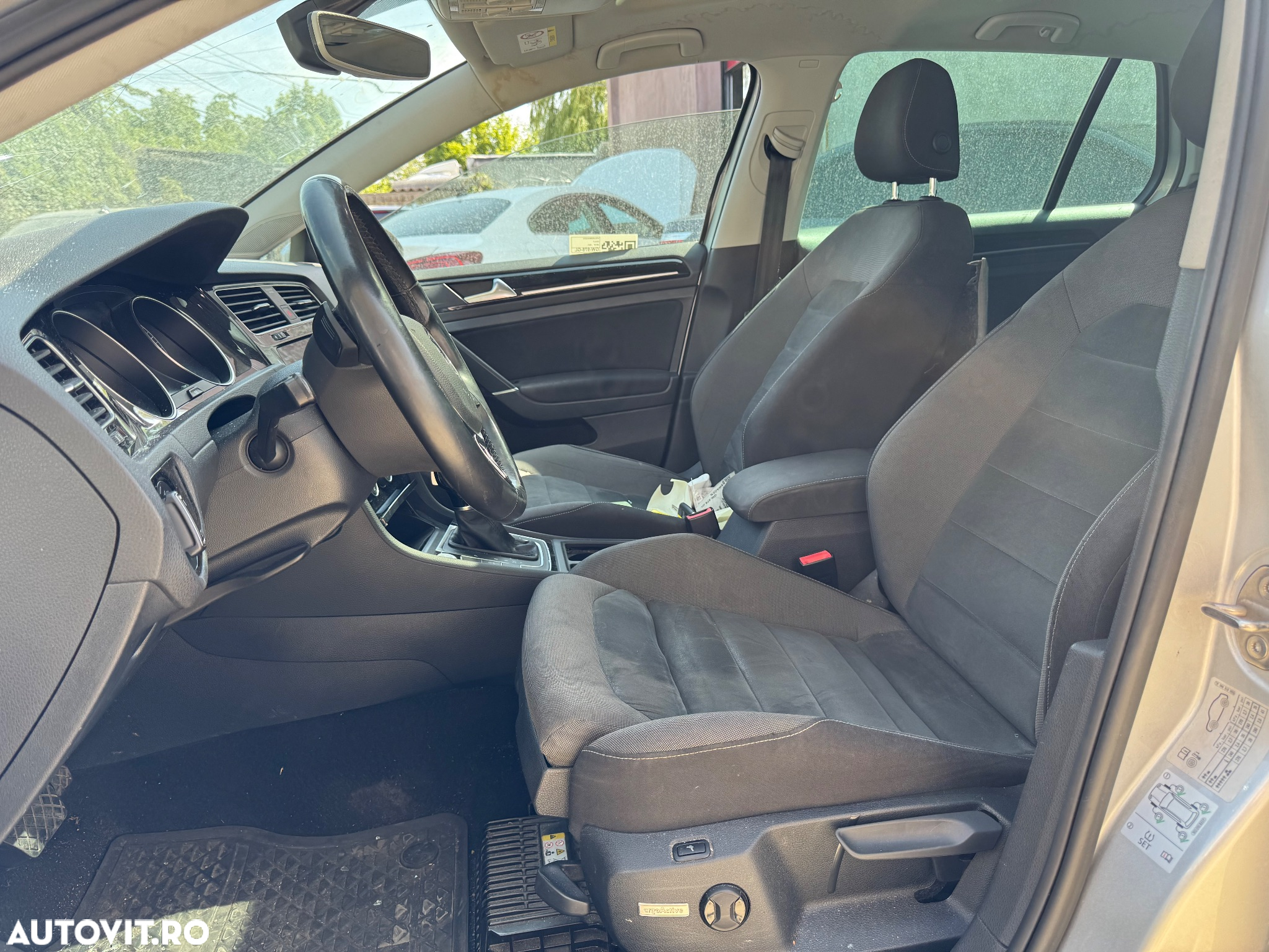 Volkswagen Golf 1.5 TSI DSG Highline - 13