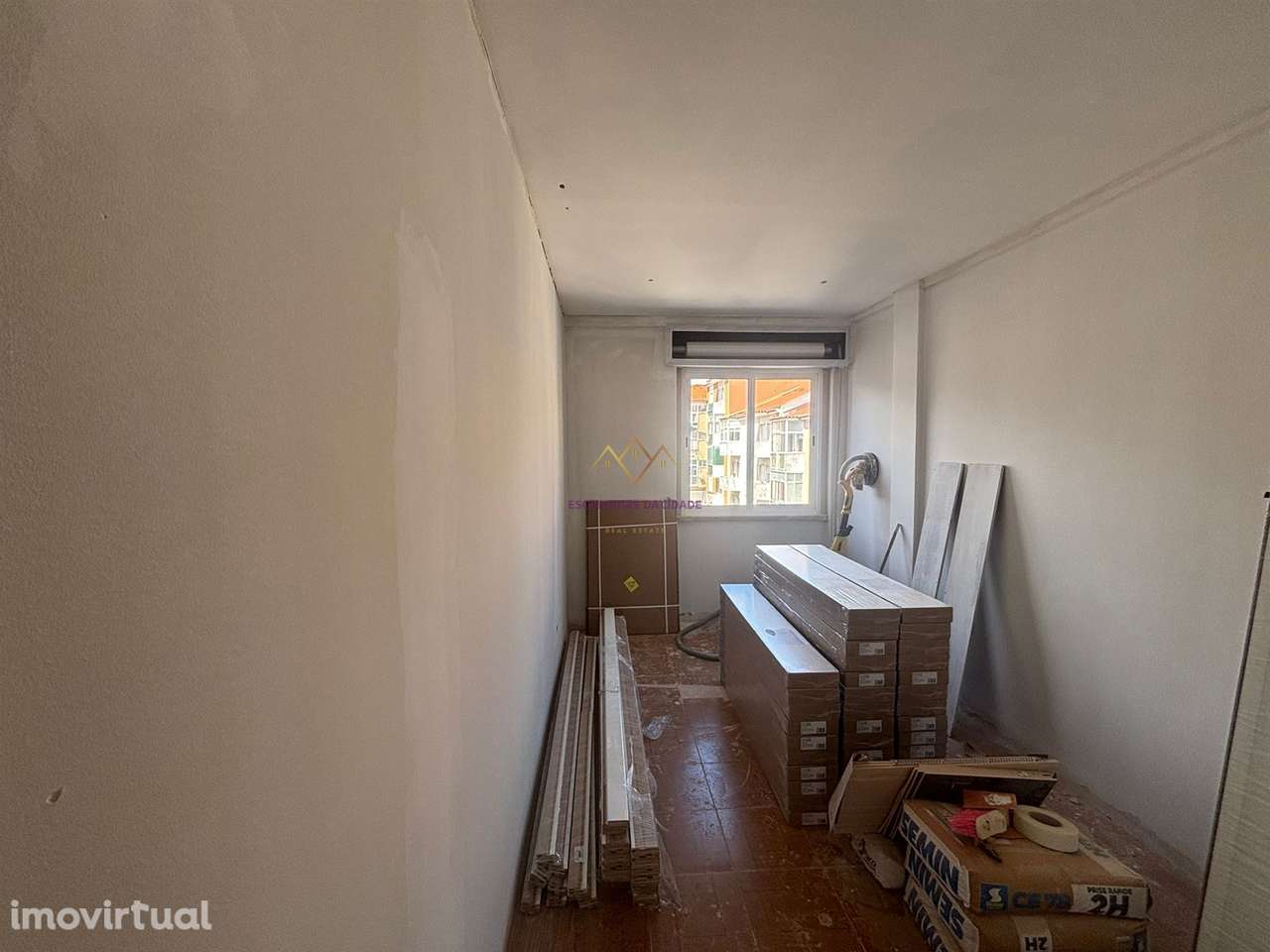 T2+1 Odivelas Remodelado - Grande imagem: 3/36