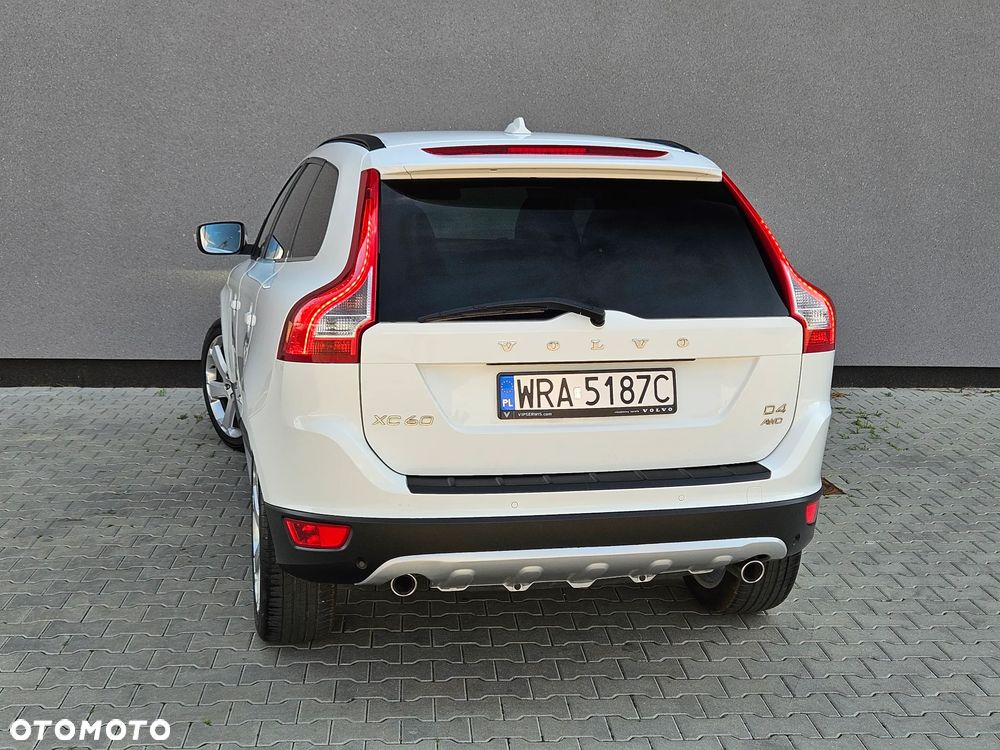 Volvo XC 60 D5 AWD Summum - 4