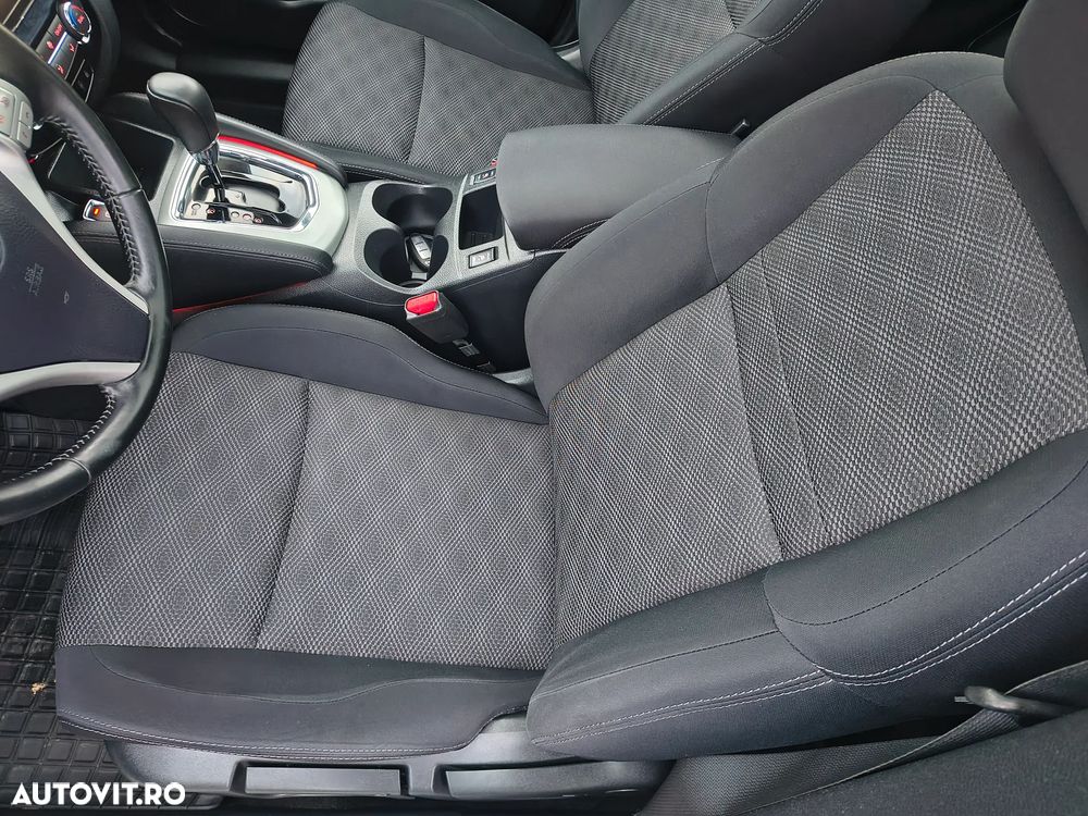 Nissan Qashqai - 10