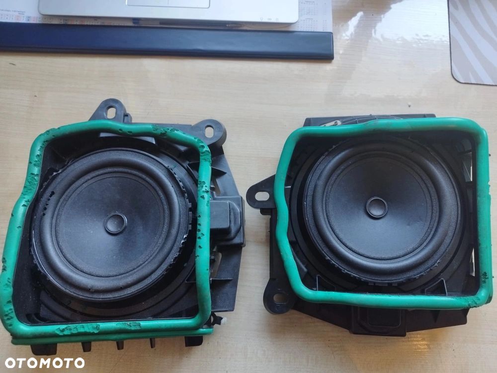 GŁOŚNIK SUBWOOFER NISKOTONOWY LEWY PRAWY BMW G20 G42 G26 2622565 2622566 - 3