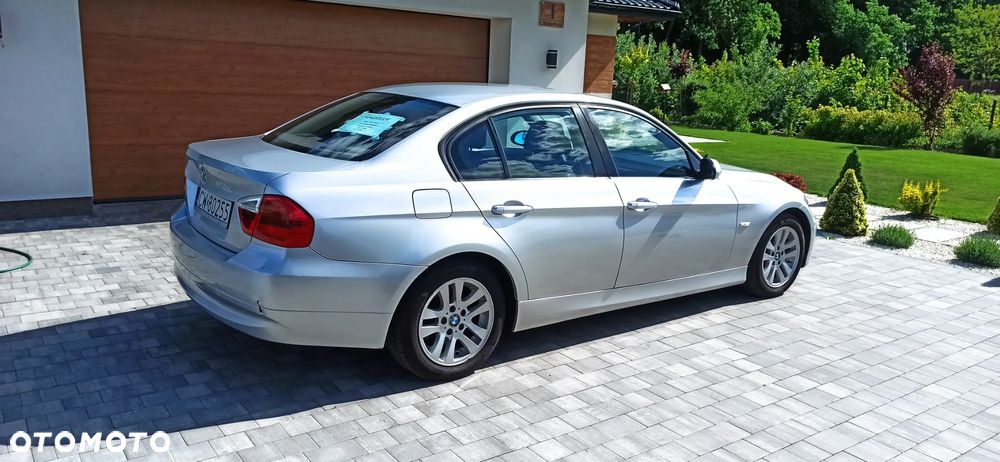 BMW Seria 3 320d - 17