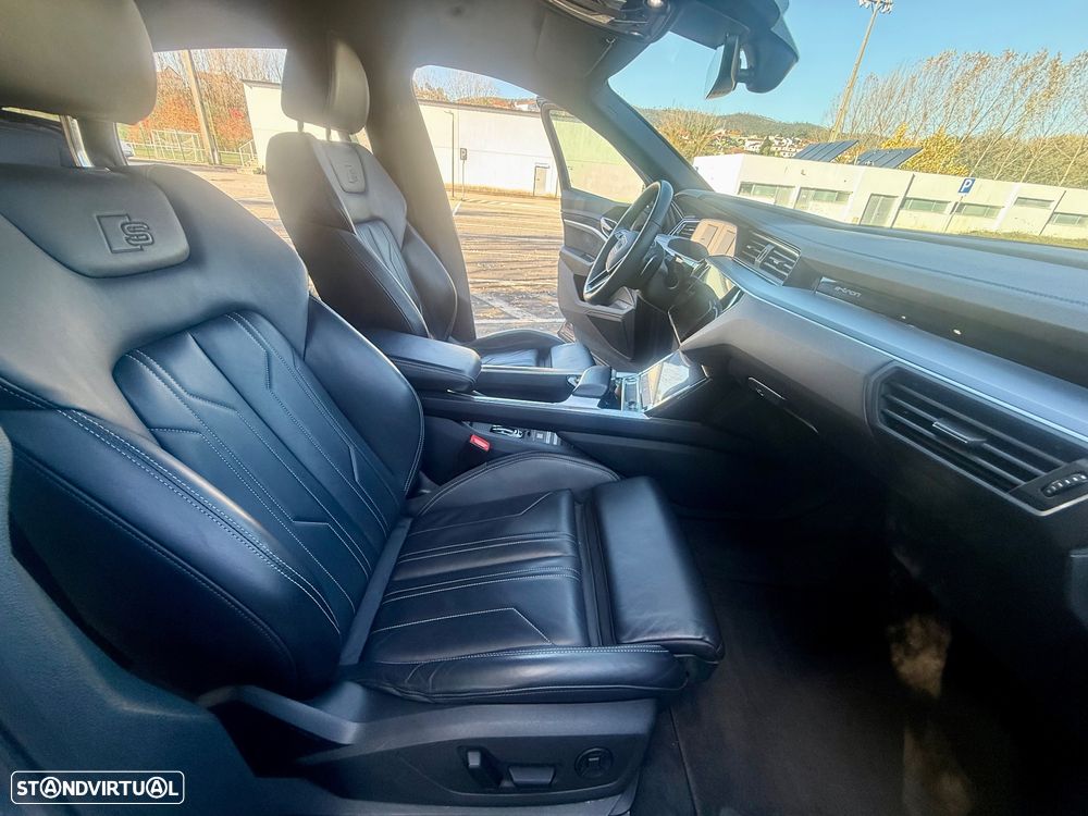 Audi e-tron 55 quattro S line - 15