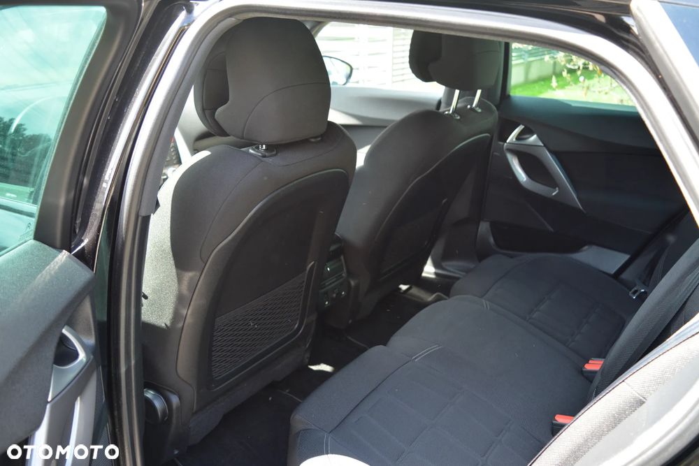 Citroën DS5 e-HDi 115 EGS6 Chic - 22