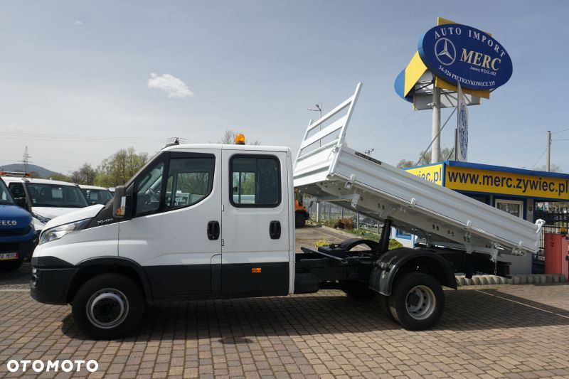 Iveco 70C17 brygadówka doka wywrotka - 2