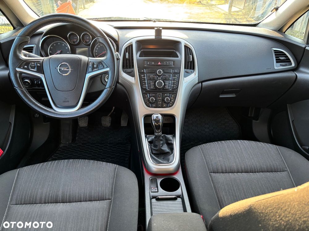 Opel Astra 1.4 T Enjoy - 6