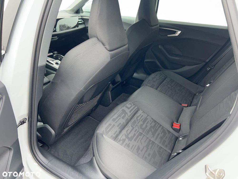 Audi A5 Avant TFSI S tronic - 13