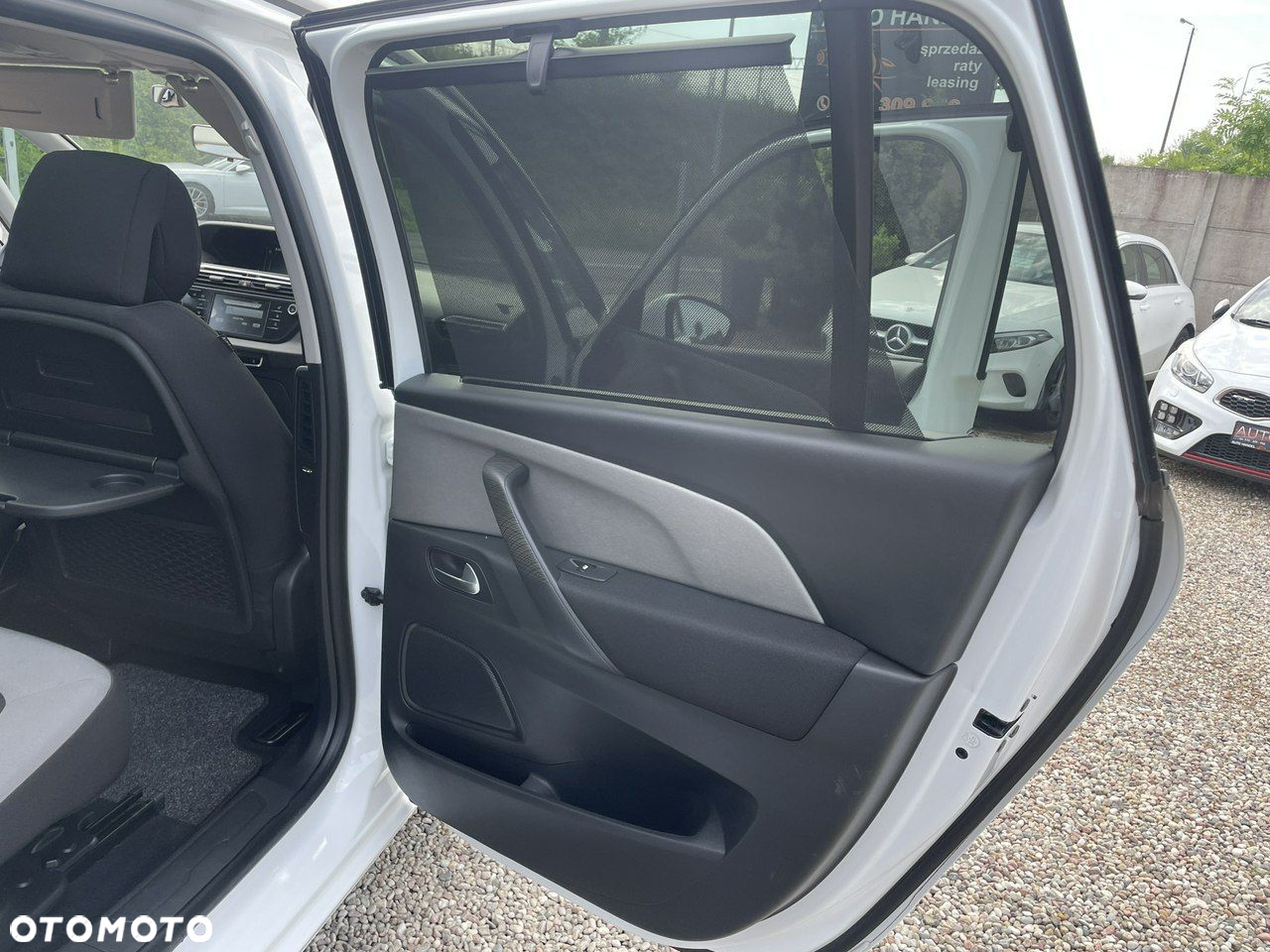 Citroën C4 Grand Picasso BlueHDi 120 EAT6 Business Class - 28