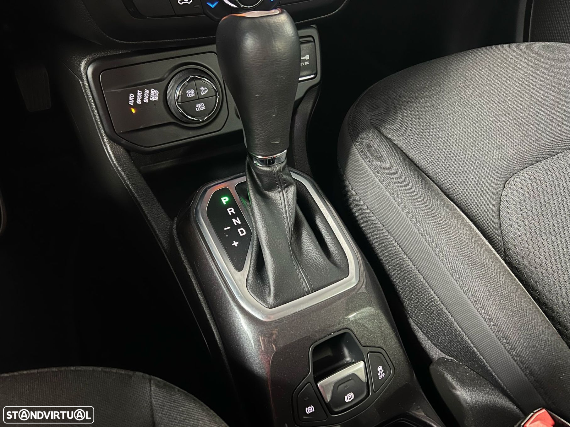 Jeep Renegade 1.3 TG 4Xe Limited - 17