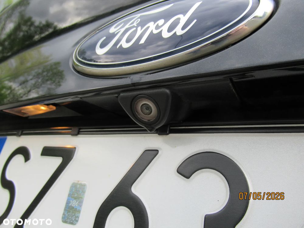 Ford Kuga 2.0 TDCi 4x4 Titanium - 16