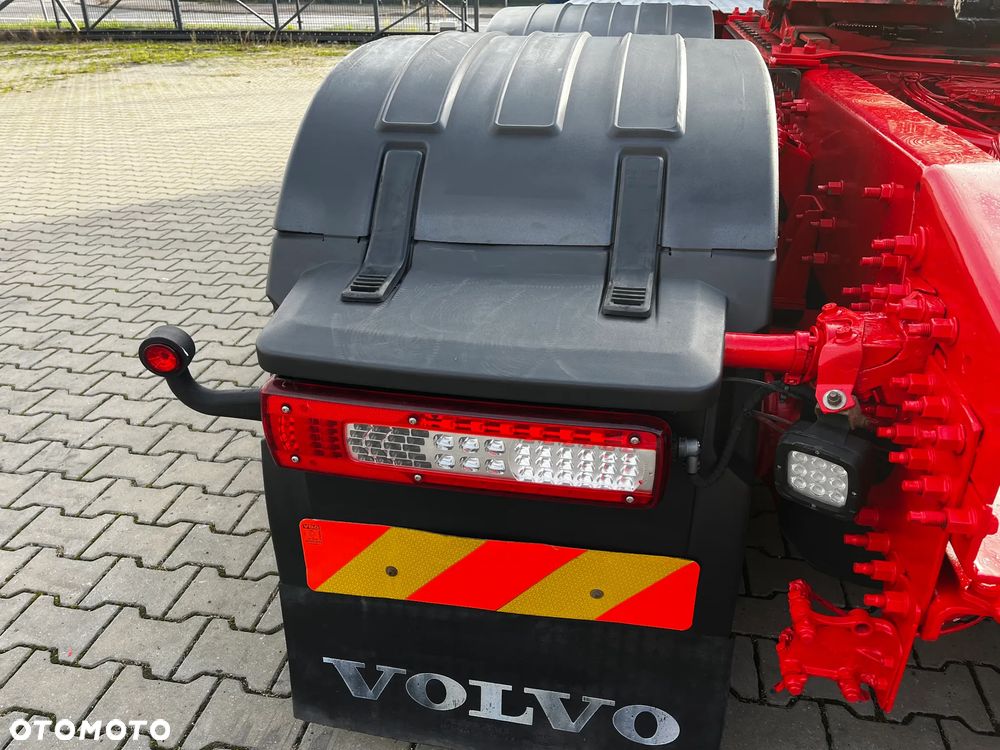 Volvo 6x4 FM 500 OŚ PODNOSZONA HYDRAULIKA SERWISOWANY LODÓWKA - 29