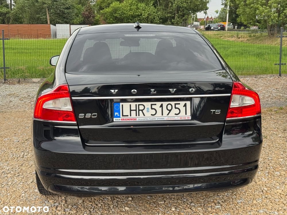 Volvo S80 - 12