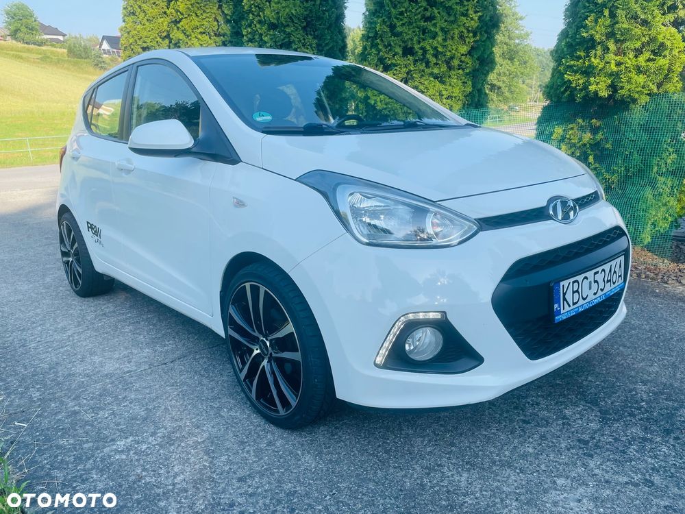 Hyundai i10 1.2 Fifa World Cup Edition - 8