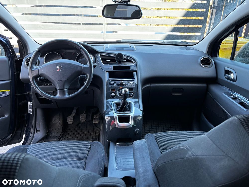 Peugeot 5008 1.6 Access 7os - 1