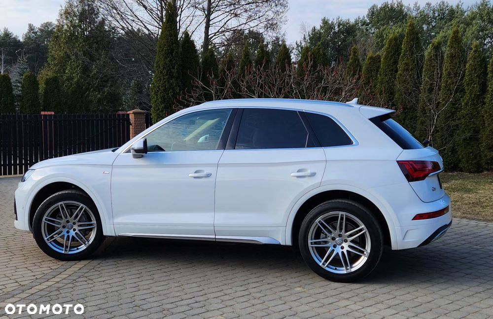Audi Q5 45 TFSI quattro S tronic sport - 4