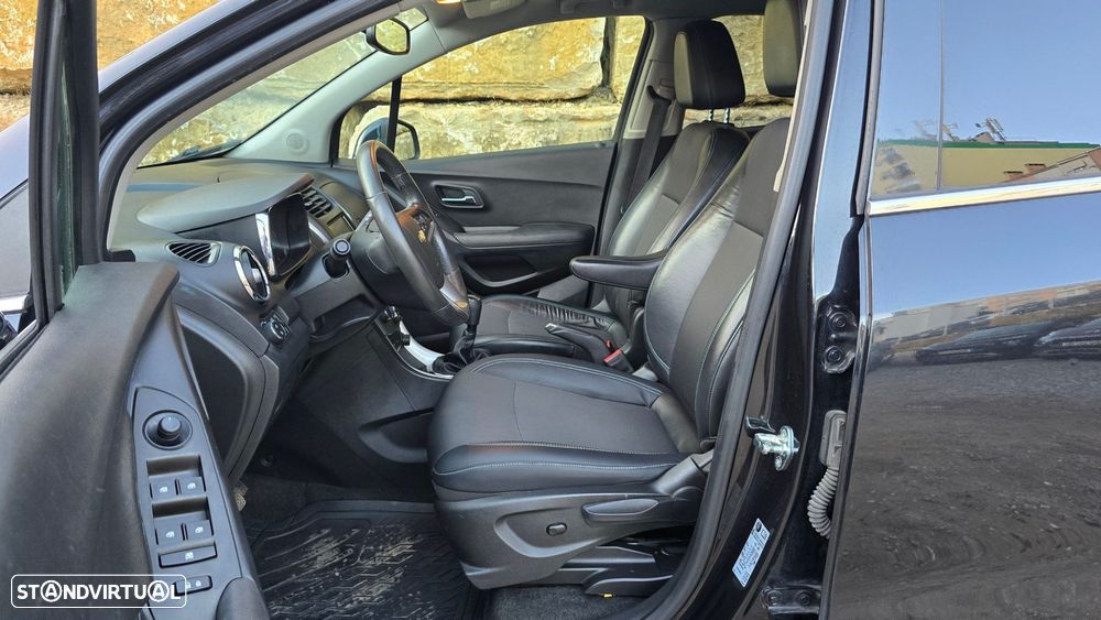 Chevrolet Trax 1.7 VCDi LT - 27