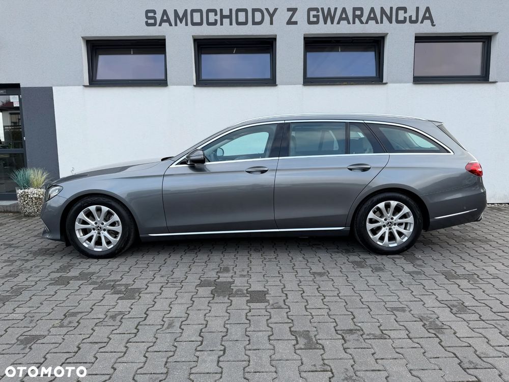 Mercedes-Benz Klasa E 220 d 4-Matic 9G-TRONIC - 6