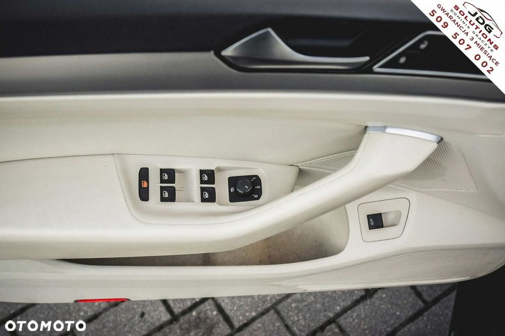 Volkswagen Passat - 15