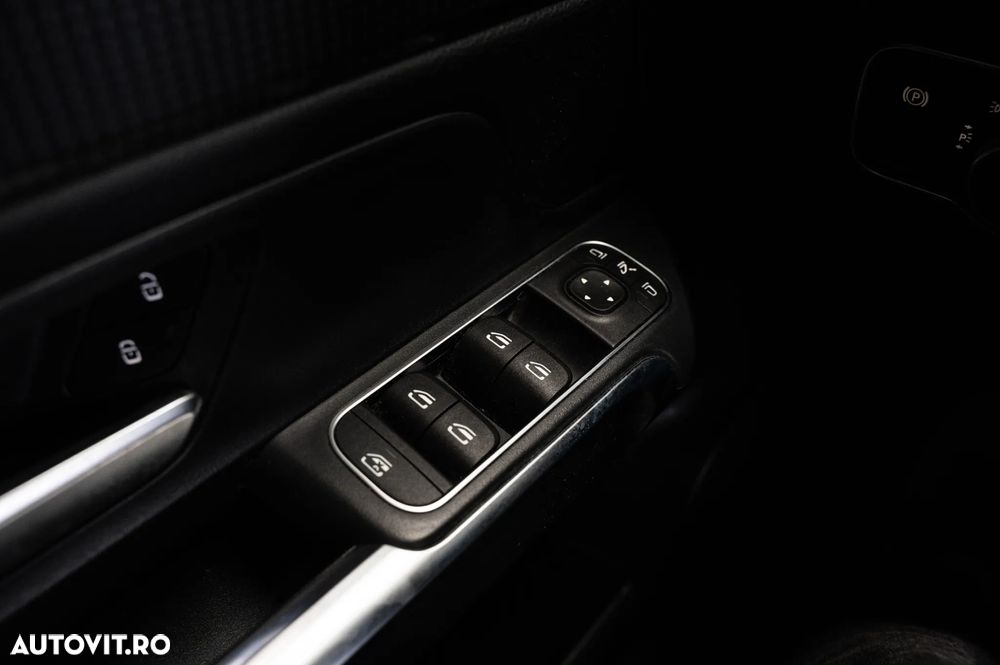 Mercedes-Benz GLB 200 d 8G-DCT Progressive - 26