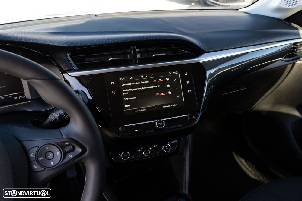 Opel Corsa-e 50 kWh Edition — fotografia 17