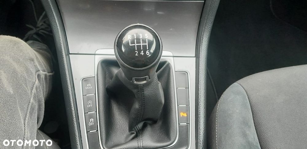 Volkswagen Golf - 29