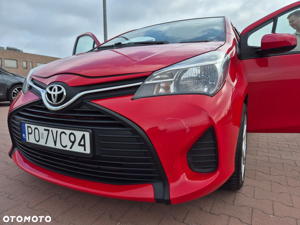 Toyota Yaris - 11