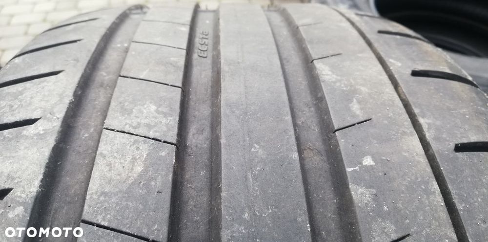 245/35/18 kumho ecsta ps91 - 1