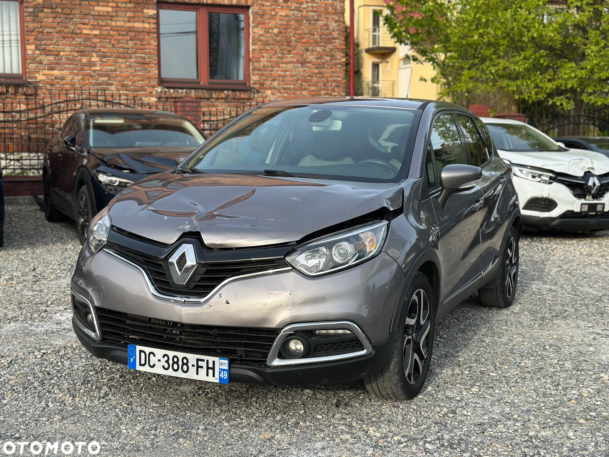 Renault Captur - 3