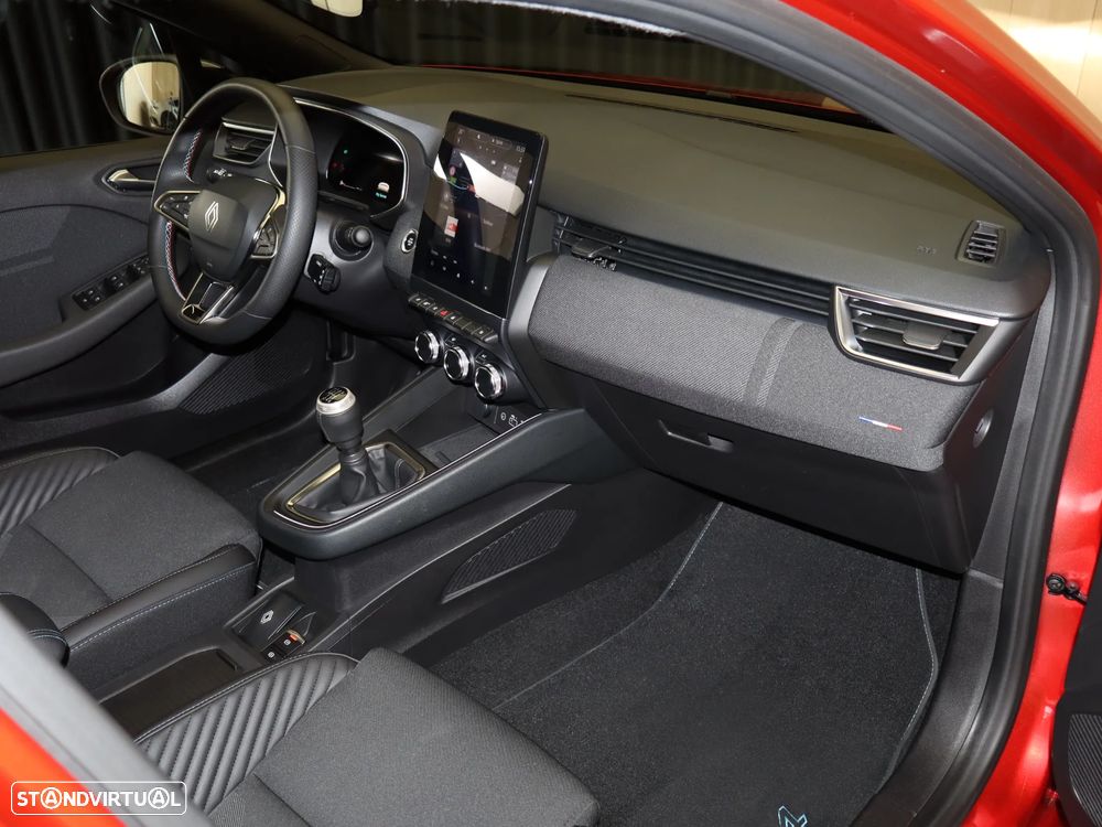 Renault Clio TCe 90 ESPIRIT ALPINE - 17