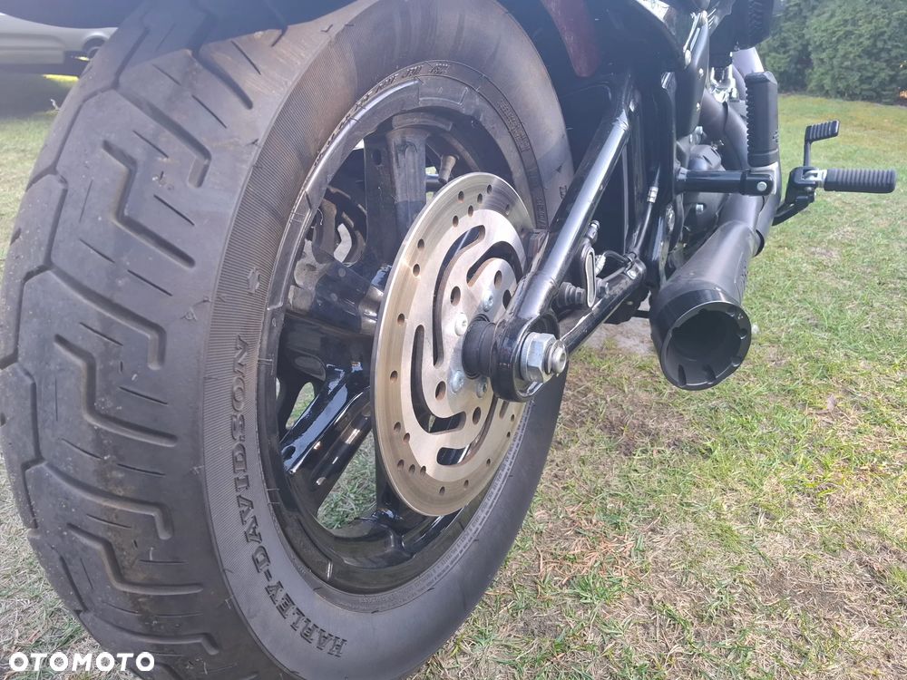 Harley-Davidson Softail Street Bob - 5