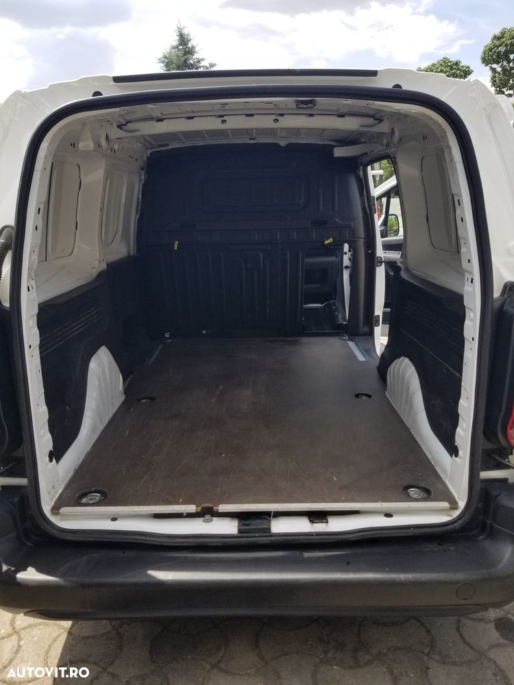 Opel Combo 1.2 L2H1 Start/Stop Edition XL - 24