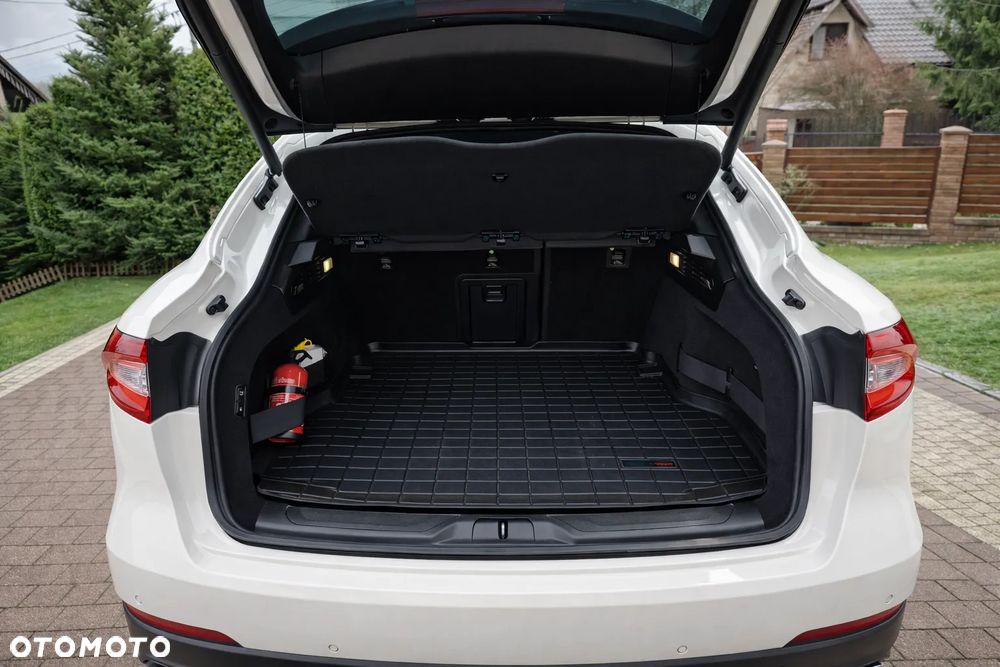 Maserati Levante S - 23