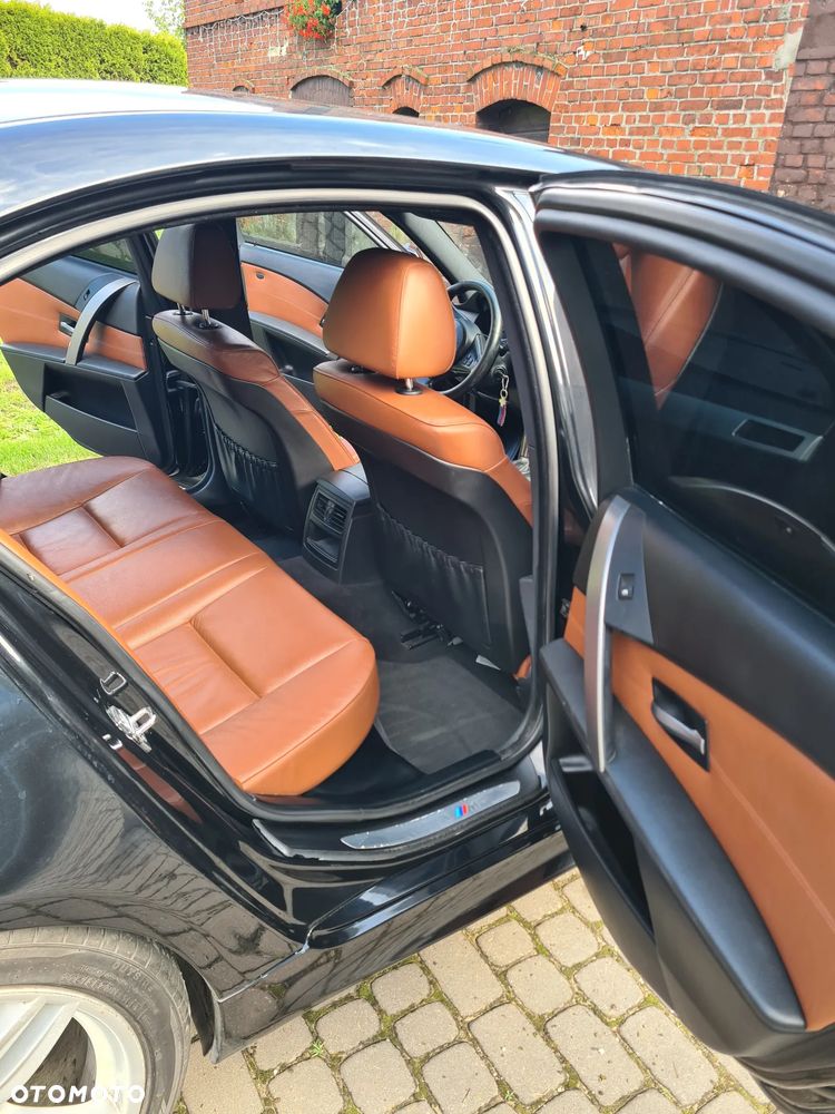 BMW Seria 5 - 13