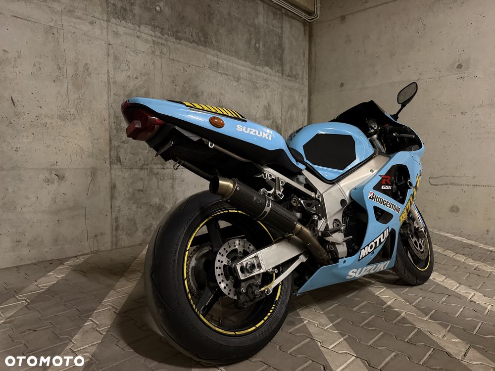 Suzuki GSX-R - 7