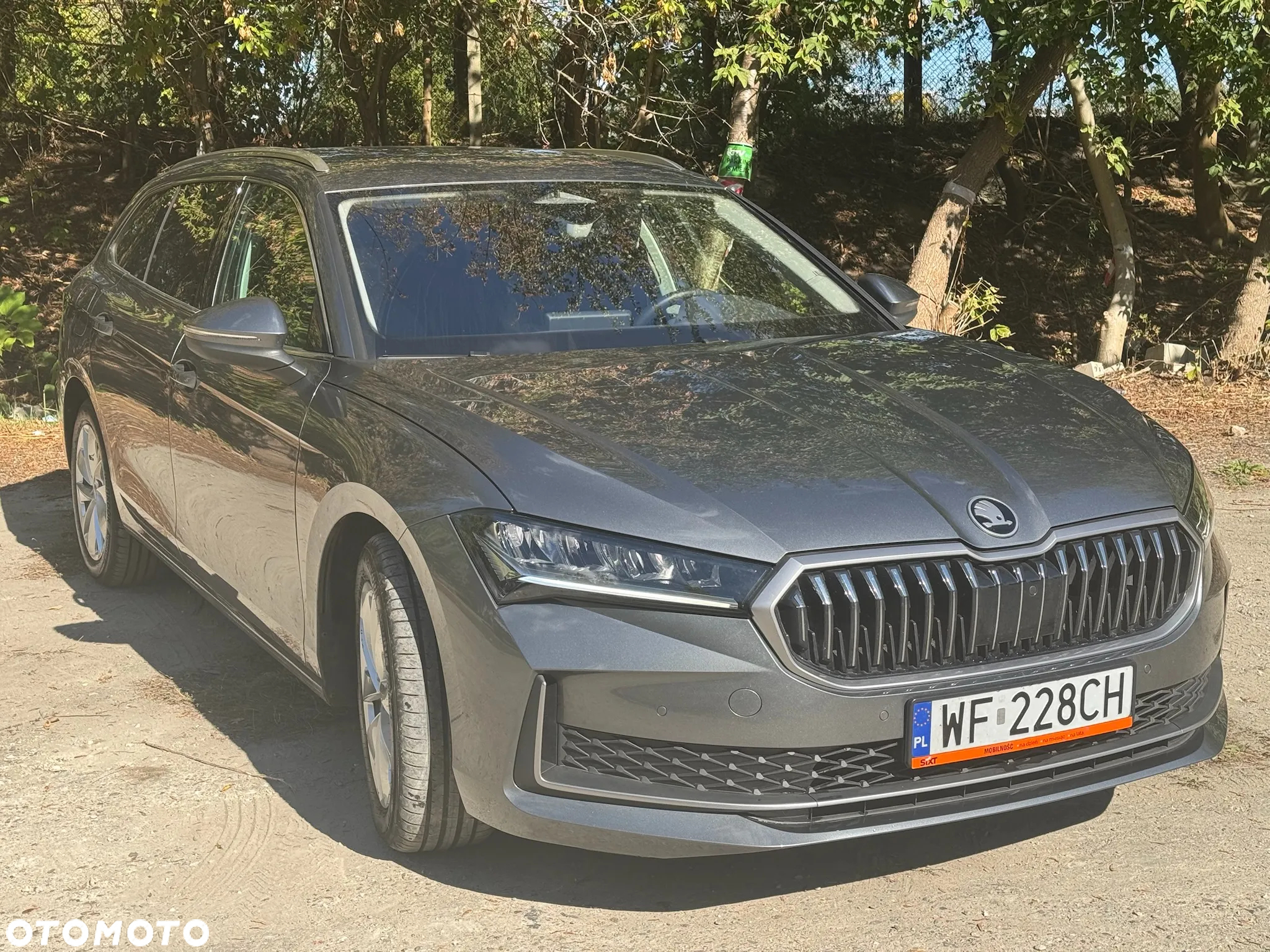 Skoda Superb 1.5 TSI mHEV Selection DSG - 2