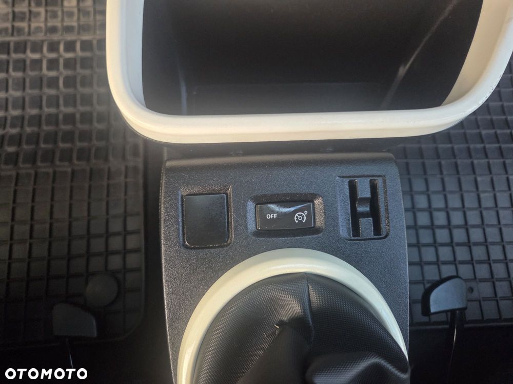 Renault Twingo SCe 70 Start&Stop Intens - 26