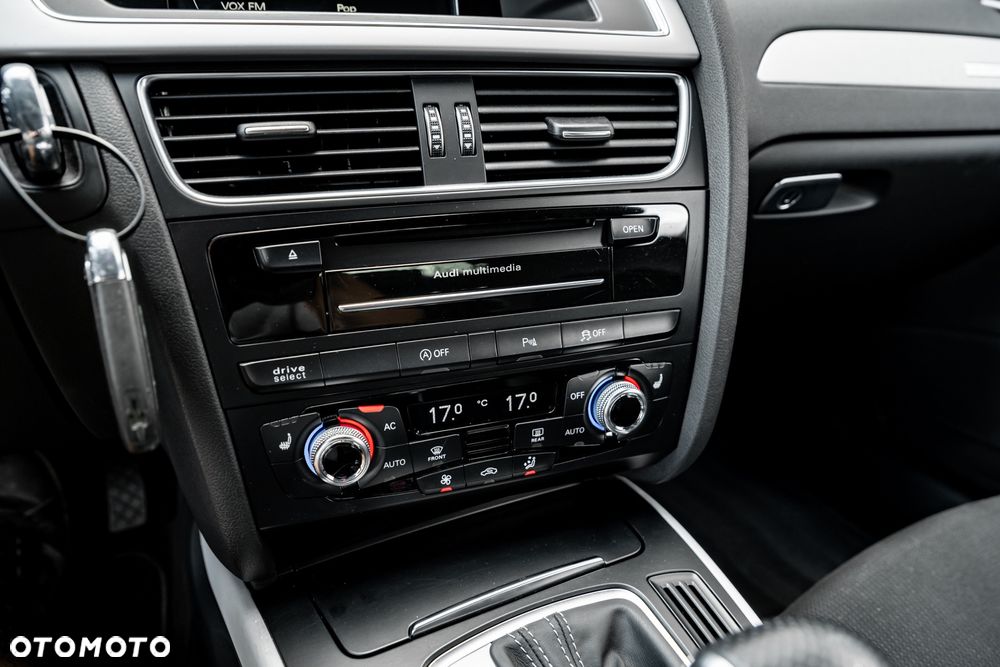 Audi A4 Avant 2.0 TDI DPF quattro S tronic S line Sportpaket - 32