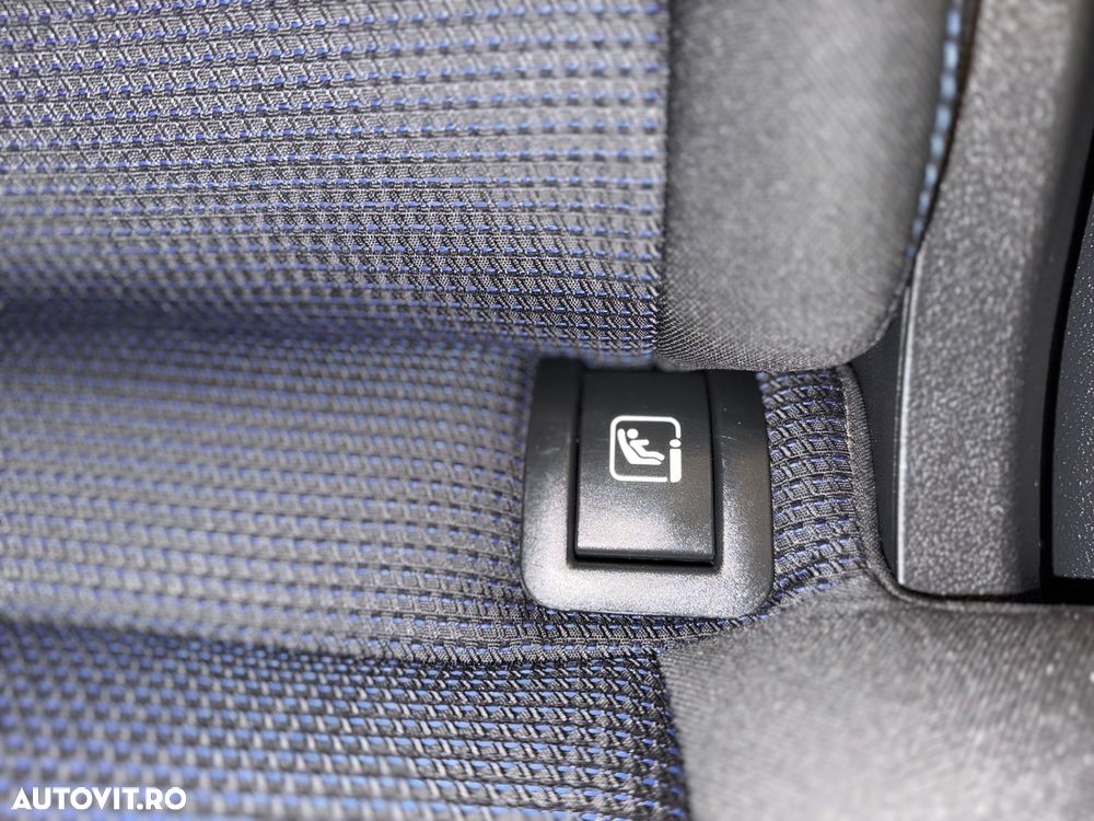 Hyundai Tucson blue 1.7 CRDi 2WD Style - 21