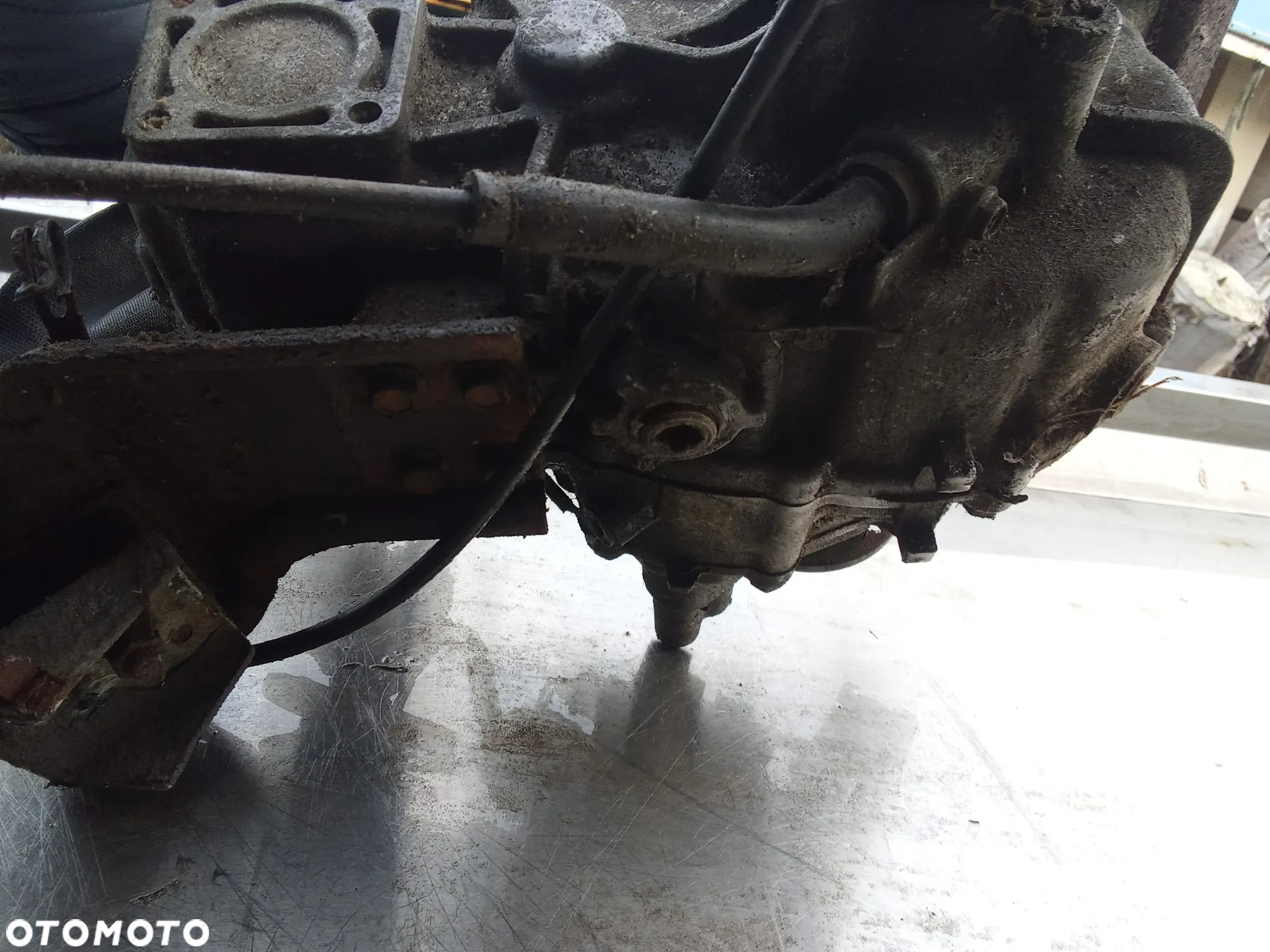 Suzuki Samurai 1.3 reduktor - 6