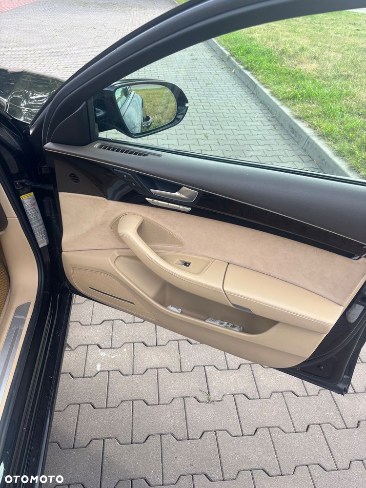 Audi A8 3.0 TFSI L Quattro - 29