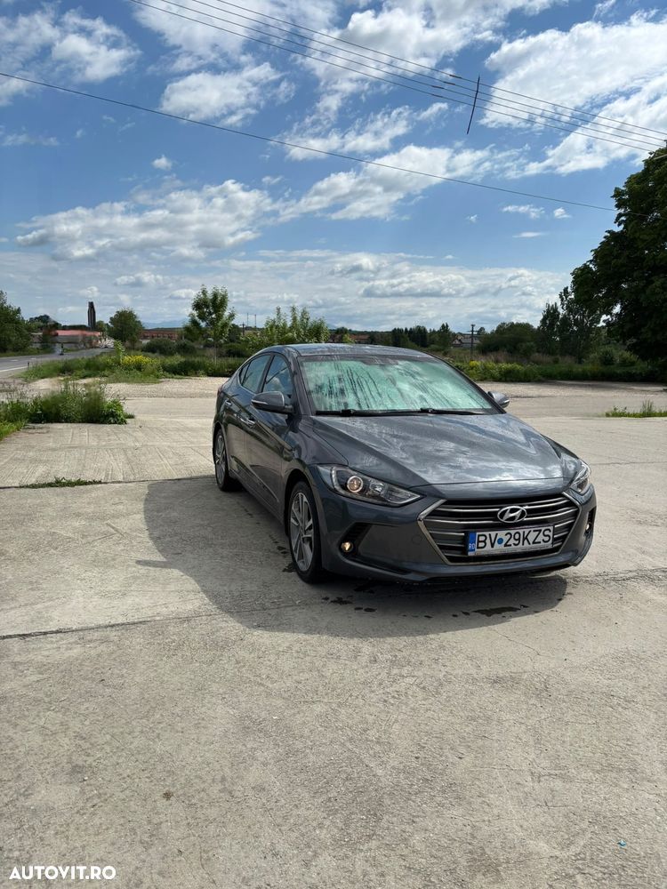 Hyundai Elantra 1.6 CRDI Highway - 2