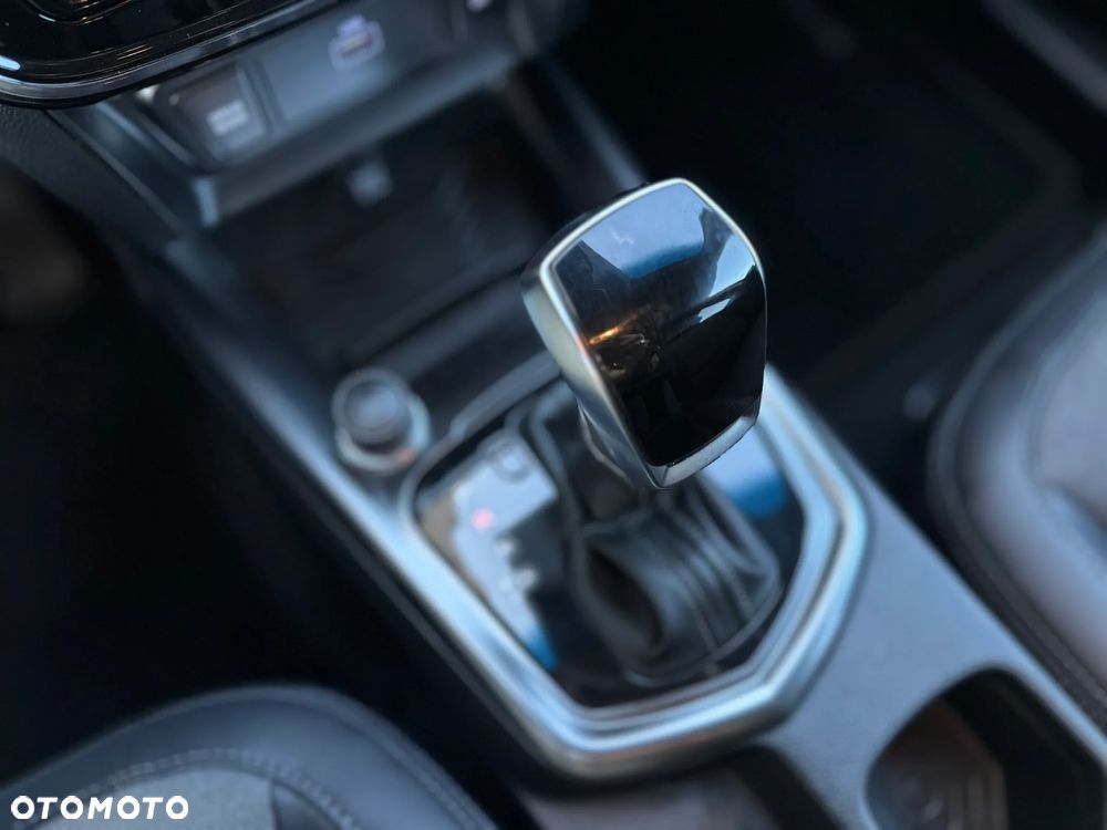 SsangYong/KGM Tivoli - 11