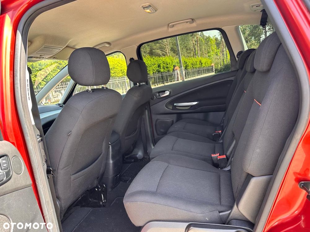 Ford S-Max - 7