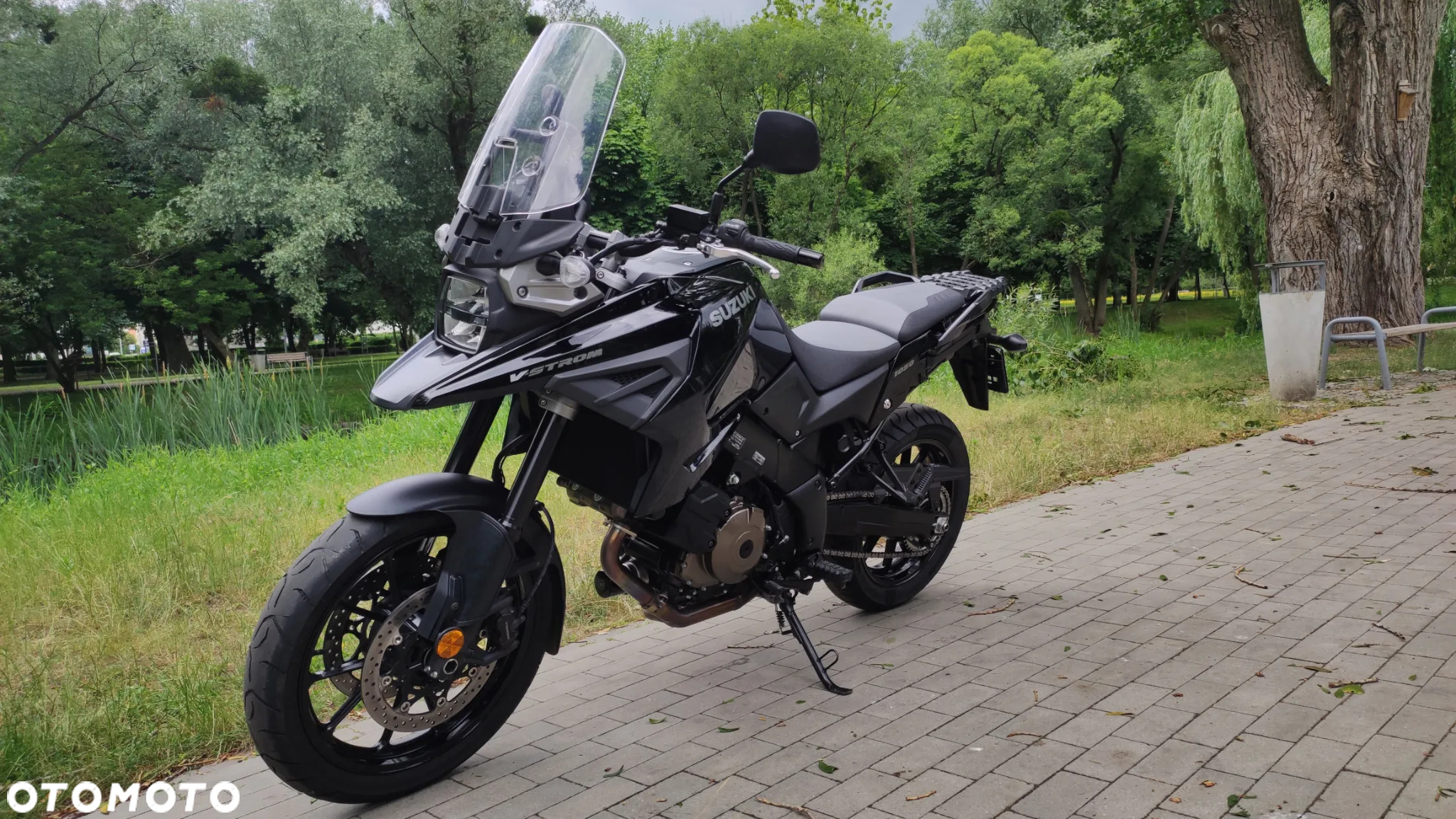 Suzuki V-STROM - 9