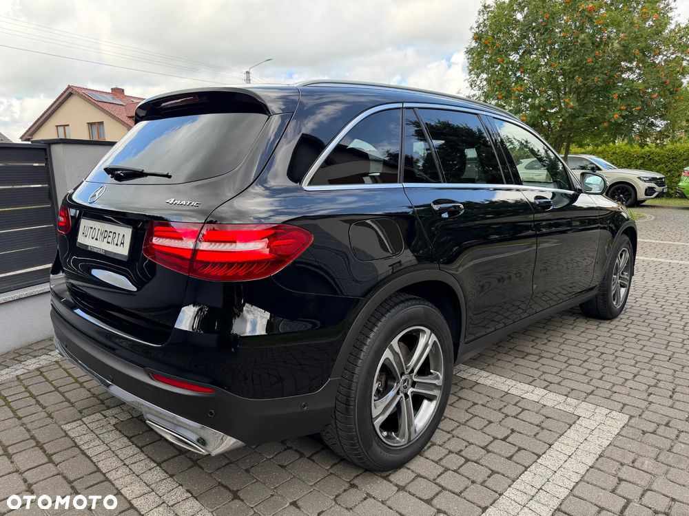 Mercedes-Benz GLC - 7