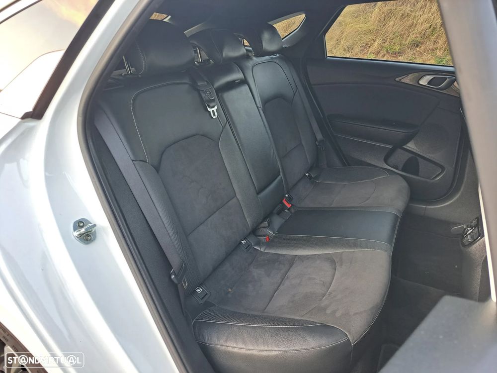 Kia ProCeed 1.6 CRDi GT Line+SRF 7DCT - 39