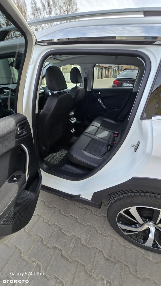 Peugeot 2008 1.2 Pure Tech GPF Allure S&S EAT6 - 8