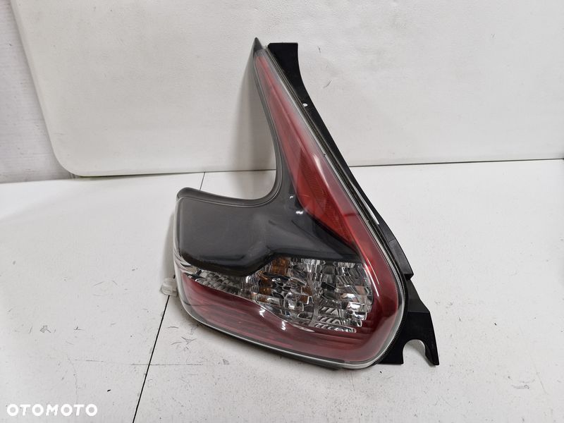 nissan juke i 1 f15 lift lampa lewa tylna lewy tył l90049815 - 2