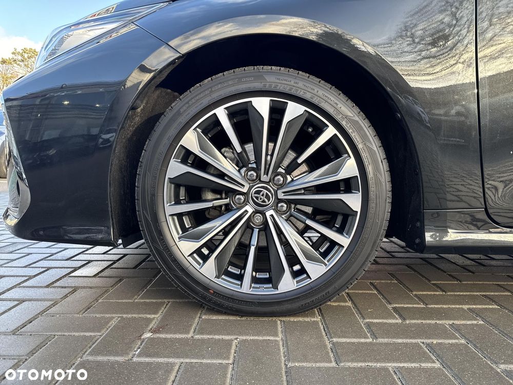 Toyota Corolla 1.8 Hybrid Style - 24